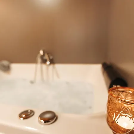 Chalet Le Loup Gris - 35 Pers - Vue-wellness, Butgenbach-malmedy Butgenbach