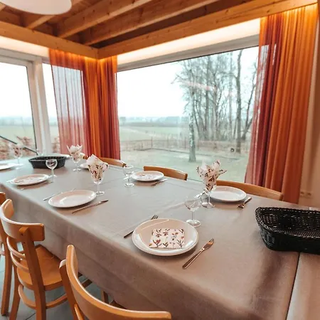 Le Loup Gris - 35 Pers - Vue-wellness, Butgenbach-malmedy Butgenbach