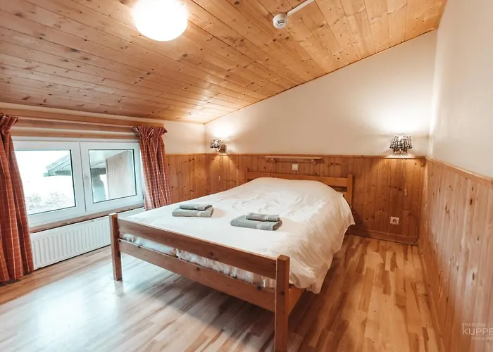 Le Loup Gris - 35 Pers - Vue-wellness, Butgenbach-malmedy Butgenbach